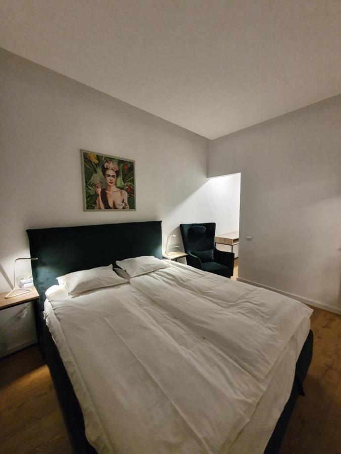 Smaragdo Apartamentai Kaunas Buitenkant foto