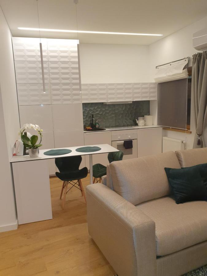 Smaragdo Apartamentai Kaunas Buitenkant foto
