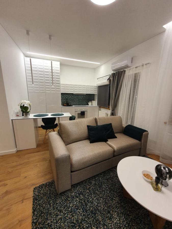Smaragdo Apartamentai Kaunas Buitenkant foto